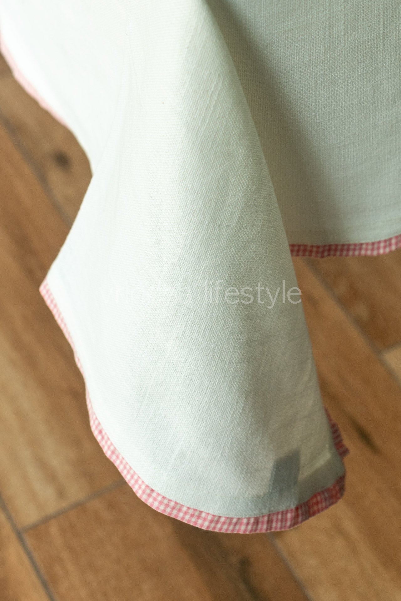 COTTON TABLE CLOTH with embroidery and lace detailing -8 seater-customisable