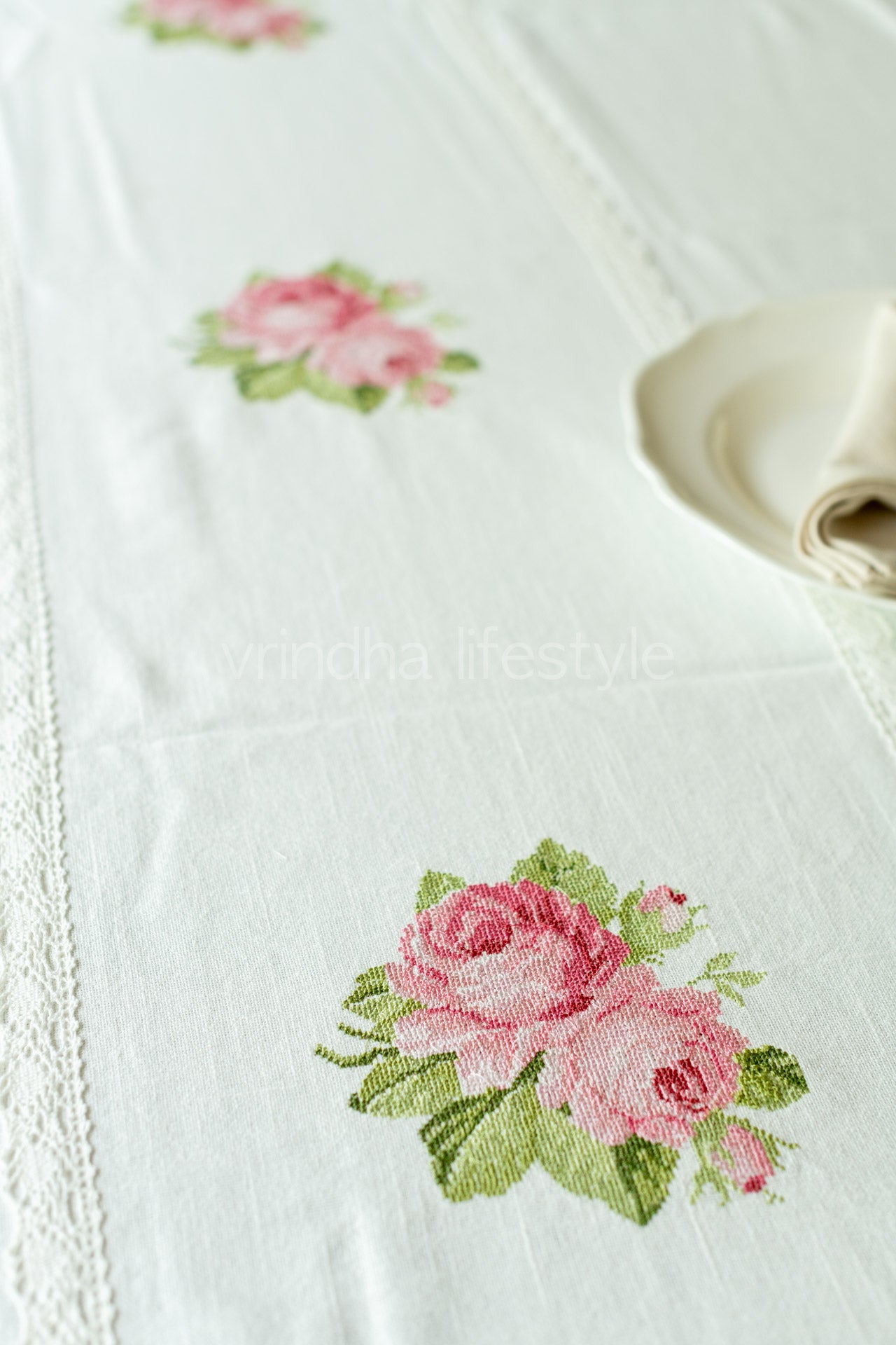 COTTON TABLE CLOTH with embroidery and lace detailing -8 seater-customisable