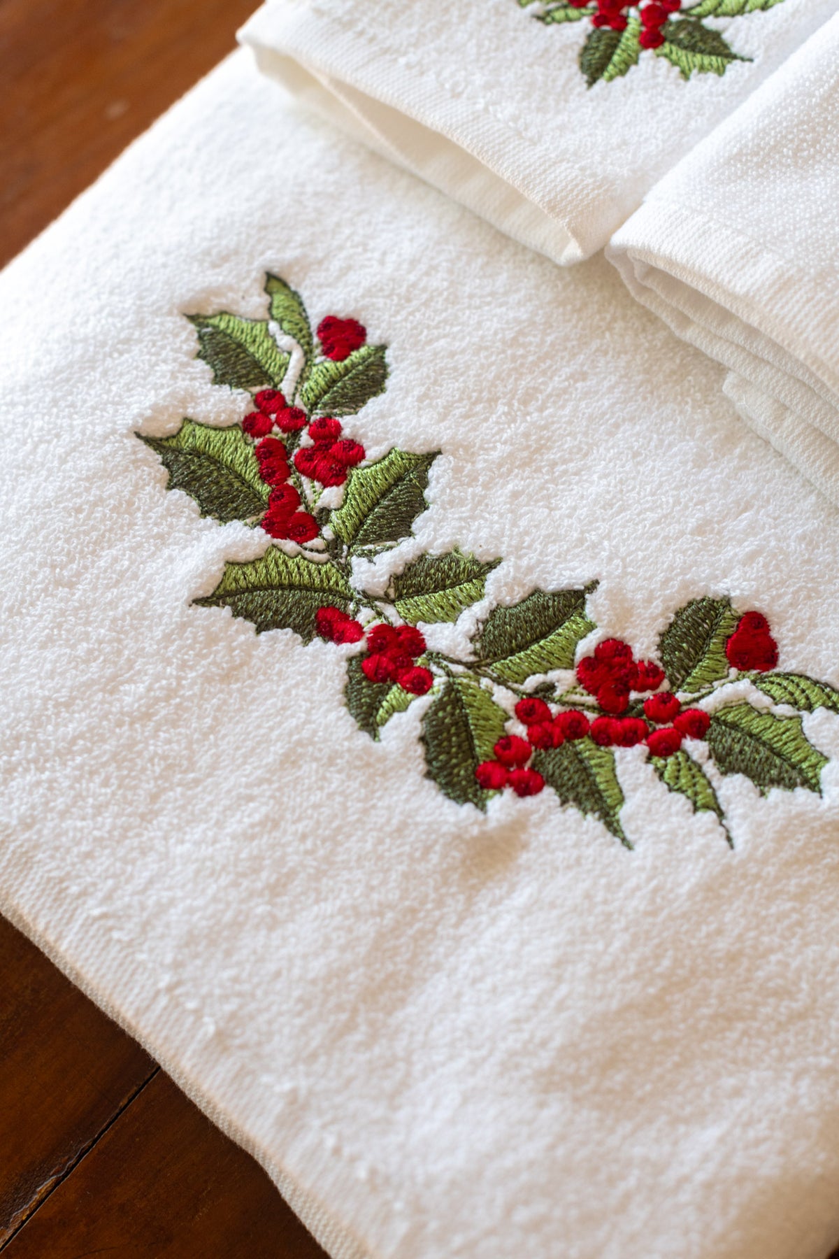SOFT BATH TOWEL with embroidery -30x60 inches( single unit)-customisable