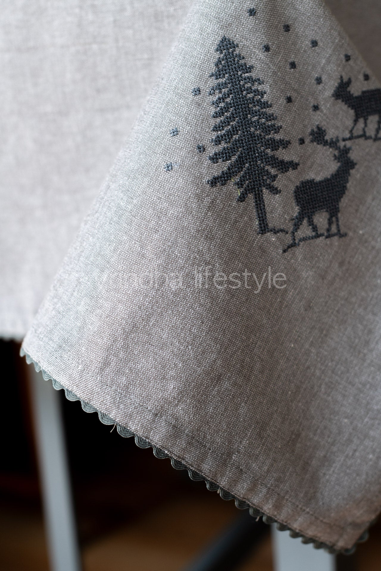 COTTON TABLE CLOTH with embroidery -Square -coffee table cover