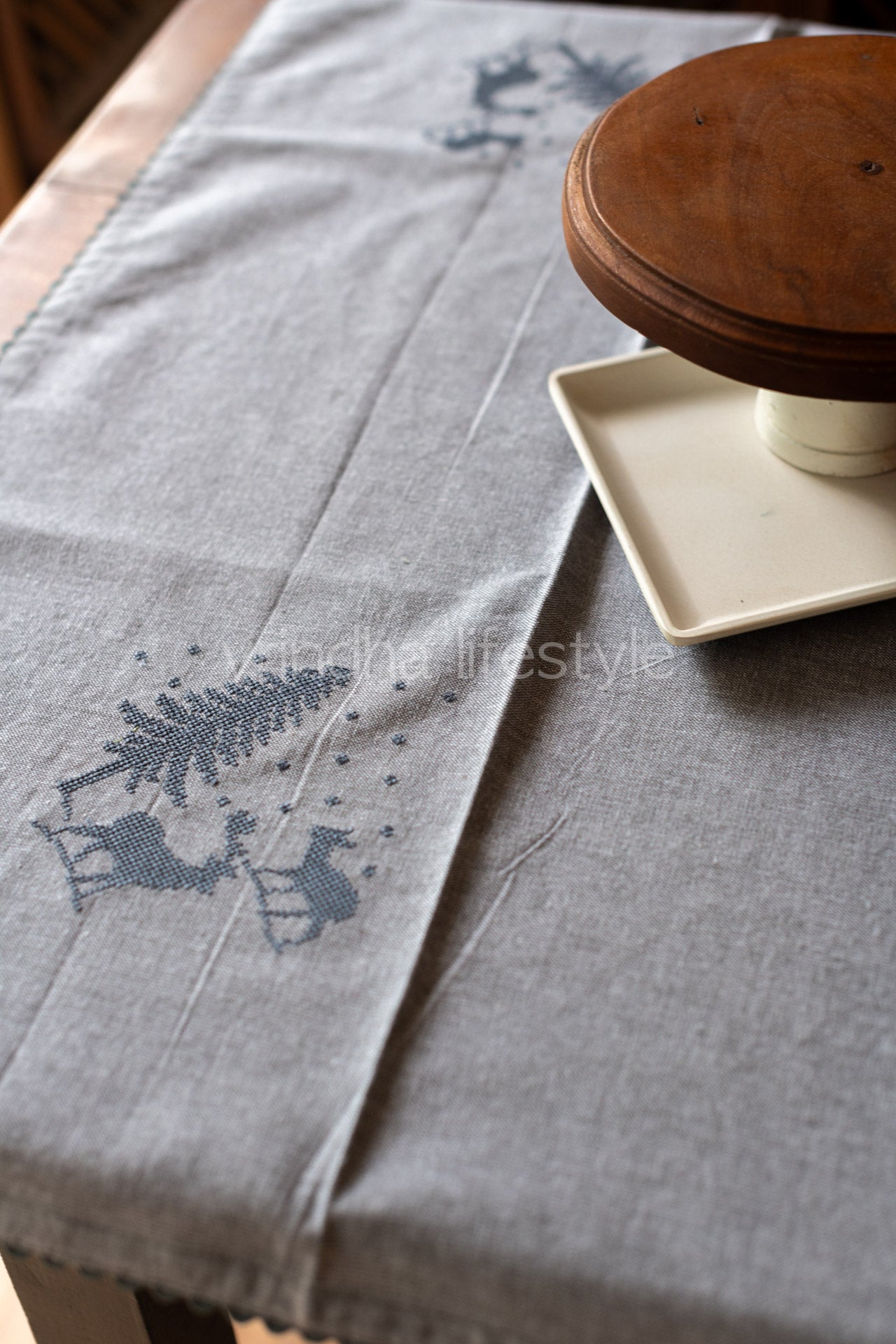 COTTON TABLE CLOTH with embroidery -Square -coffee table cover