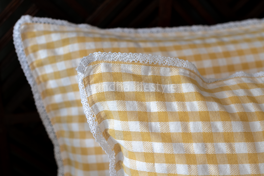 COTTON CHECKS BEDSHEET with two pillow covers-Single size