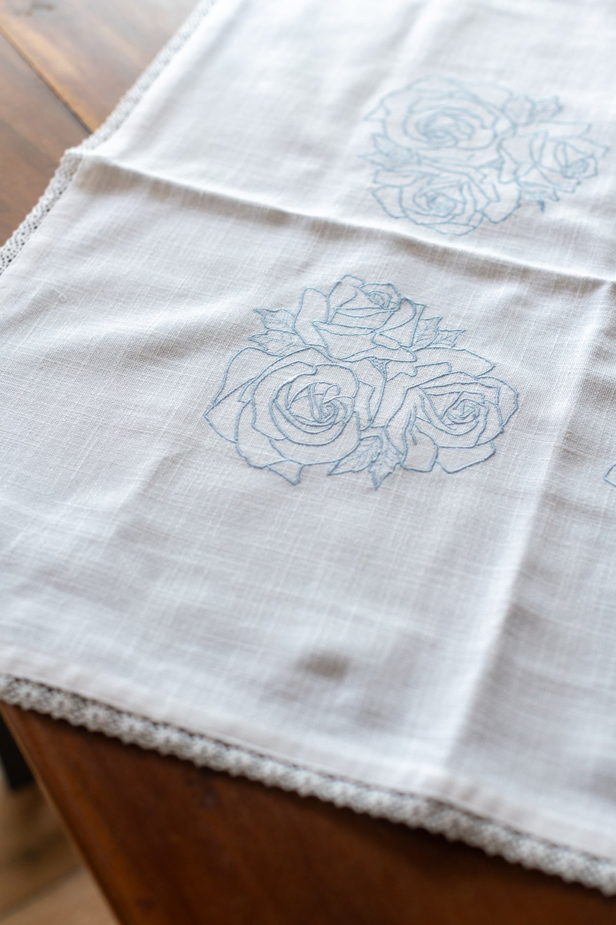 COTTON TABLE CLOTH with embroidery 24 inches-Coffee table