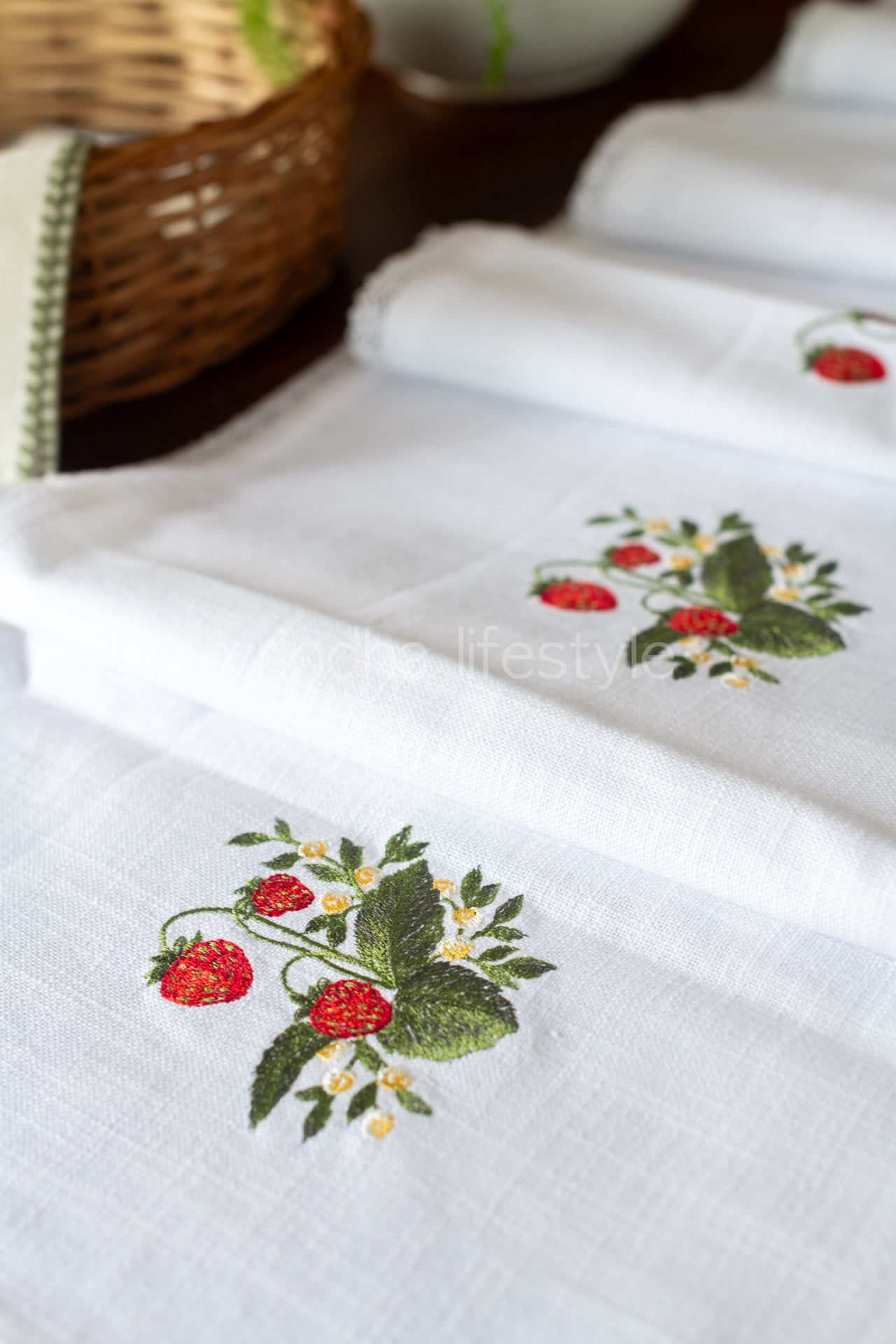 Cotton table runner with  and lace detailing- 13x60 inches-customisable