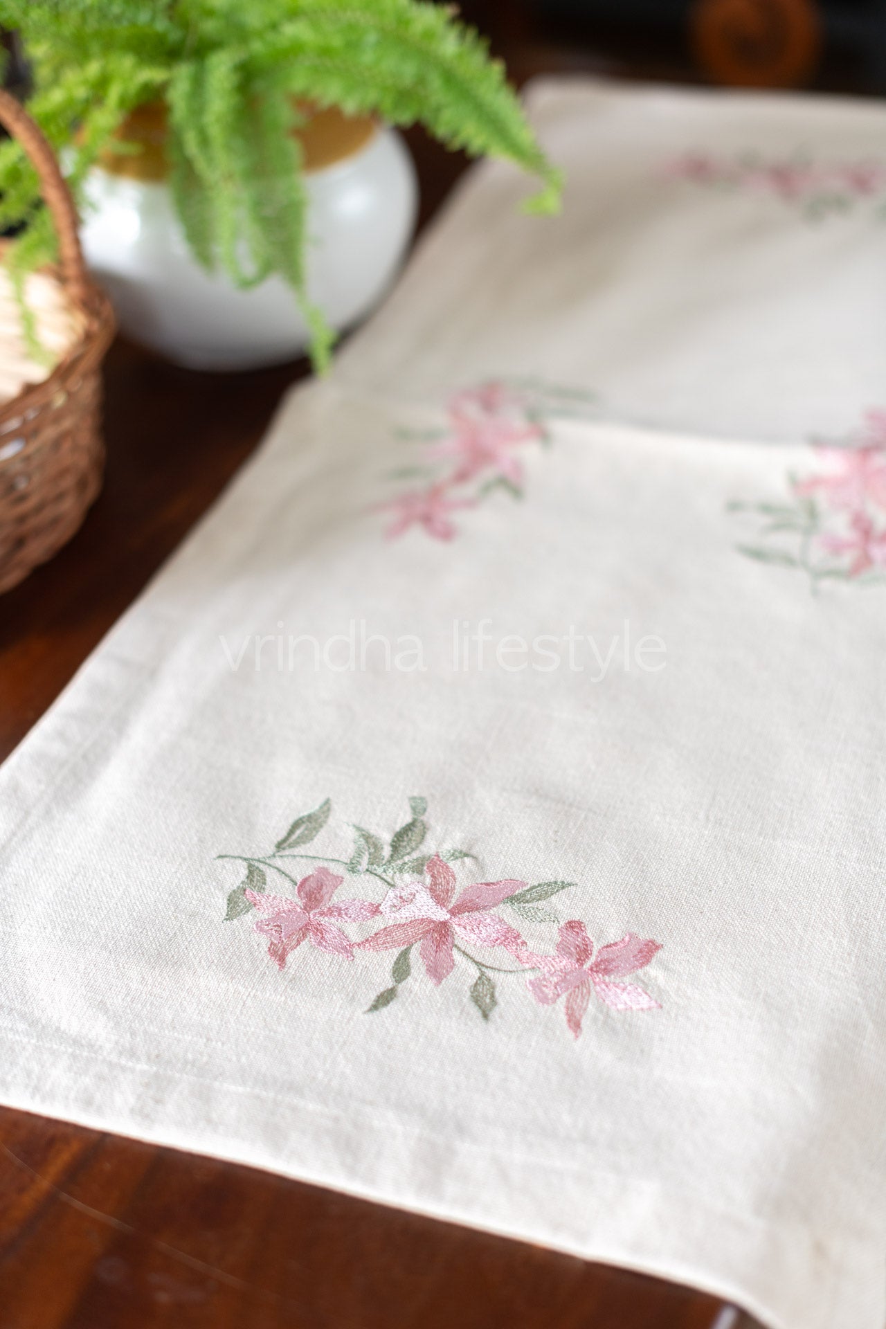 Cotton runner with embroidery - 15x34inches