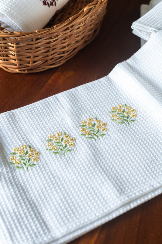 EMBROIDERED WAFFLE BATH TOWEL