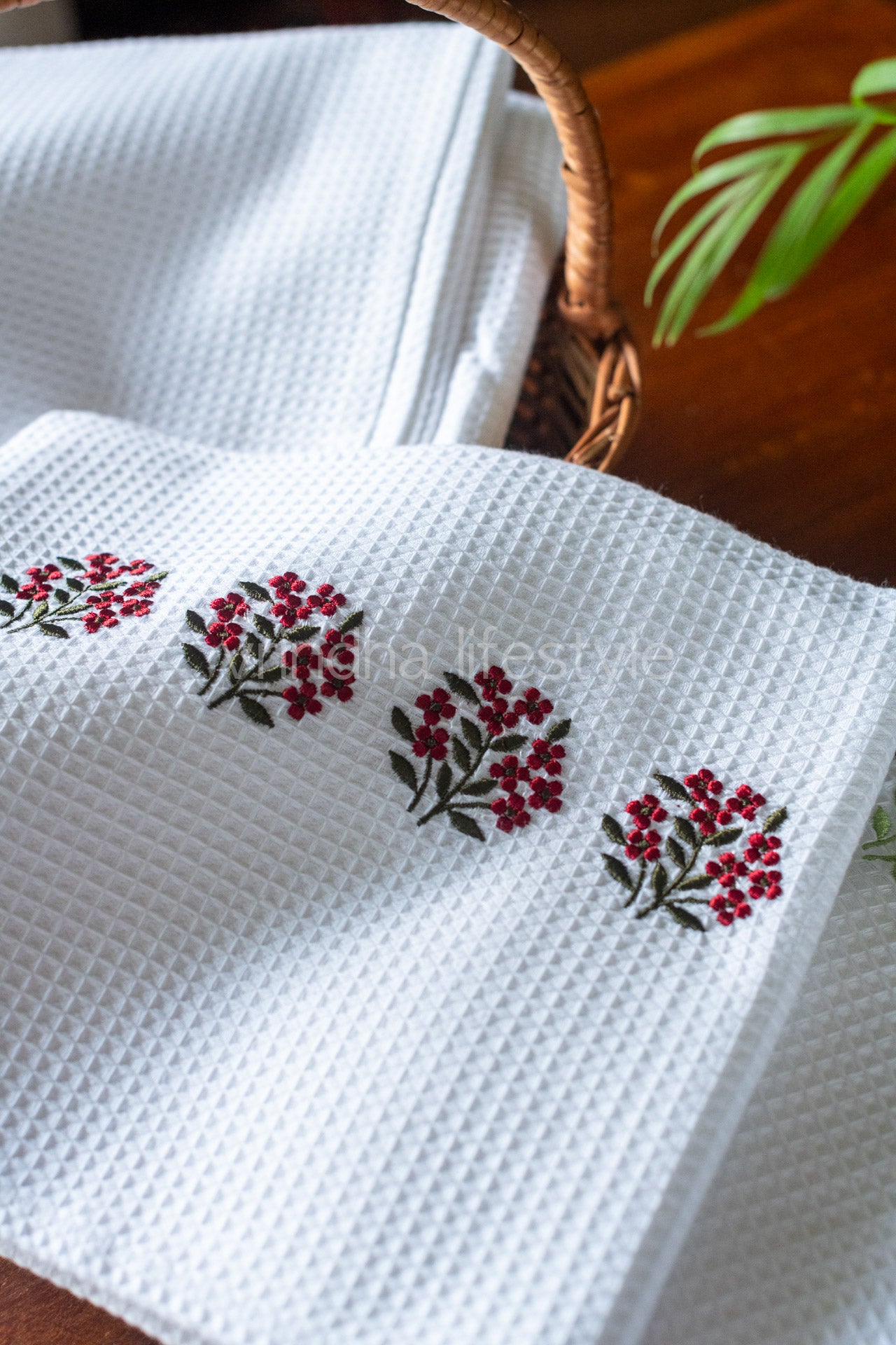 EMBROIDERED WAFFLE BATH TOWEL