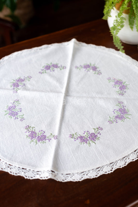 Round table mat with embroidery and lace detailing-20 inches