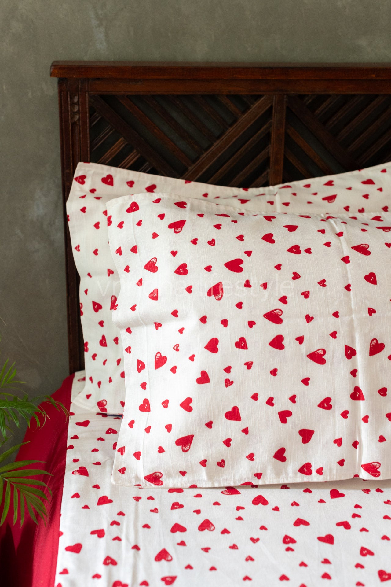 COTTON PRINTED BEDSHEET WITH PLAIN BORDER-King size