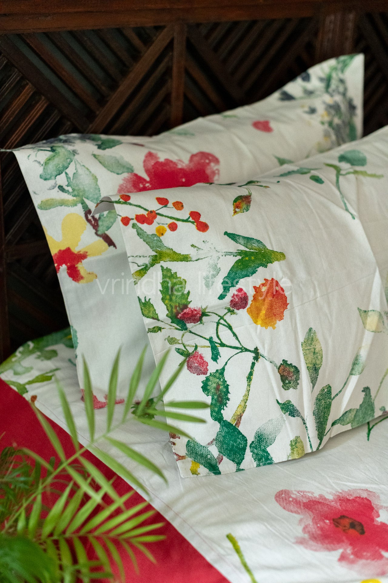 COTTON PRINTED BEDSHEET WITH PLAIN BORDER-King size