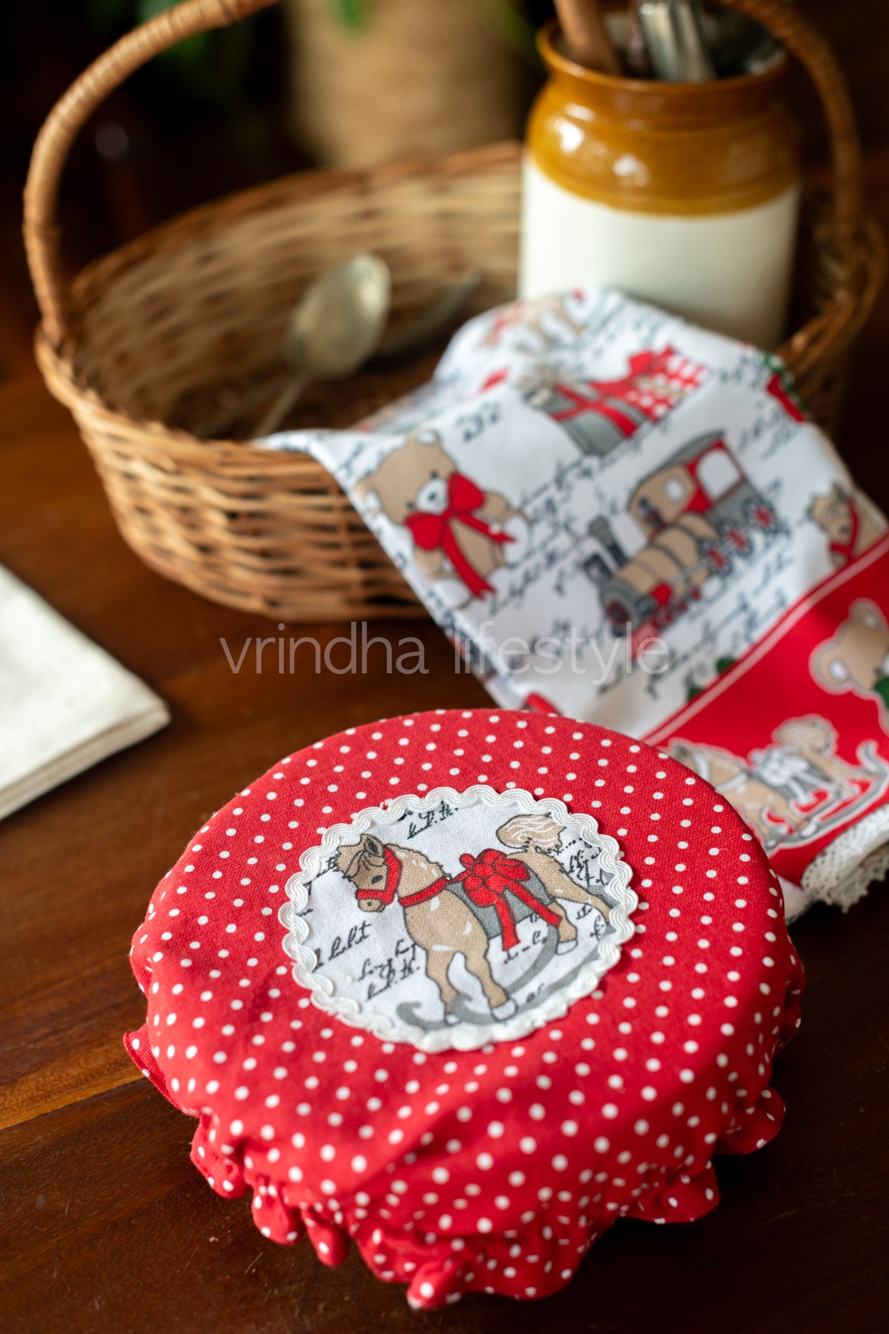 Reversible Fabric bowl covers-Set of 1 medium size bowl cover with 1 kitchen towel -Bakers 2 pcs gift set