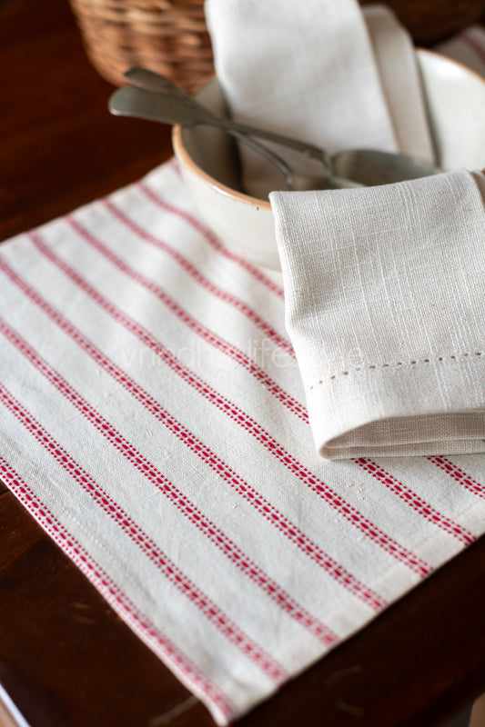 PRINTED PLACEMATS -Set of 6 placemats