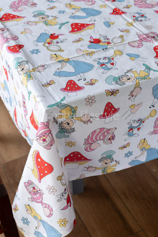PRINTED COTTON TABLE CLOTH -4 seater-Customisable