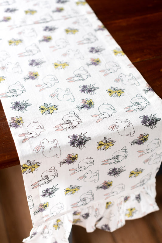 Cotton table runner with frill -13x40 inches