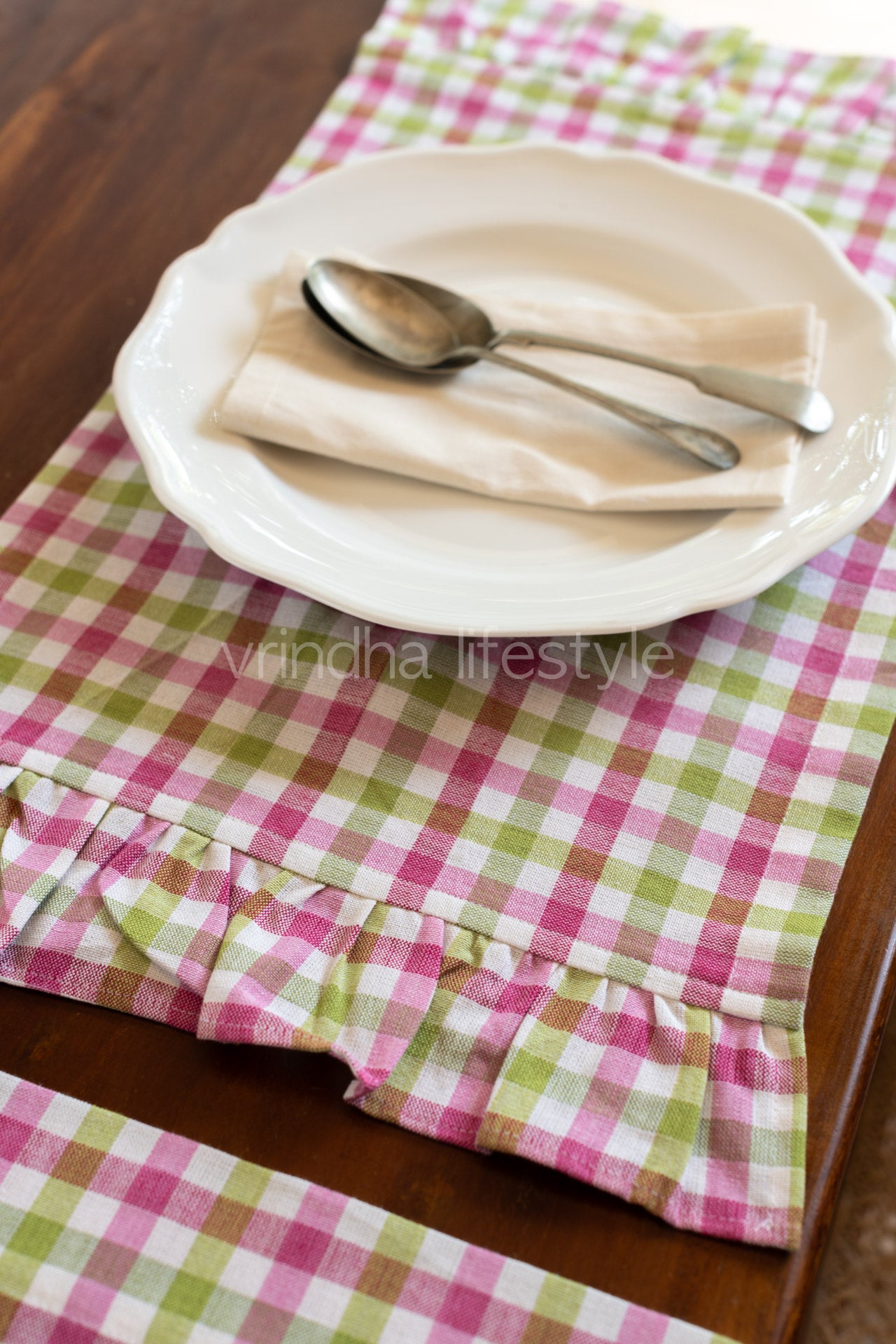 COTTON PLACEMATS with frill-Set of 2 placemats