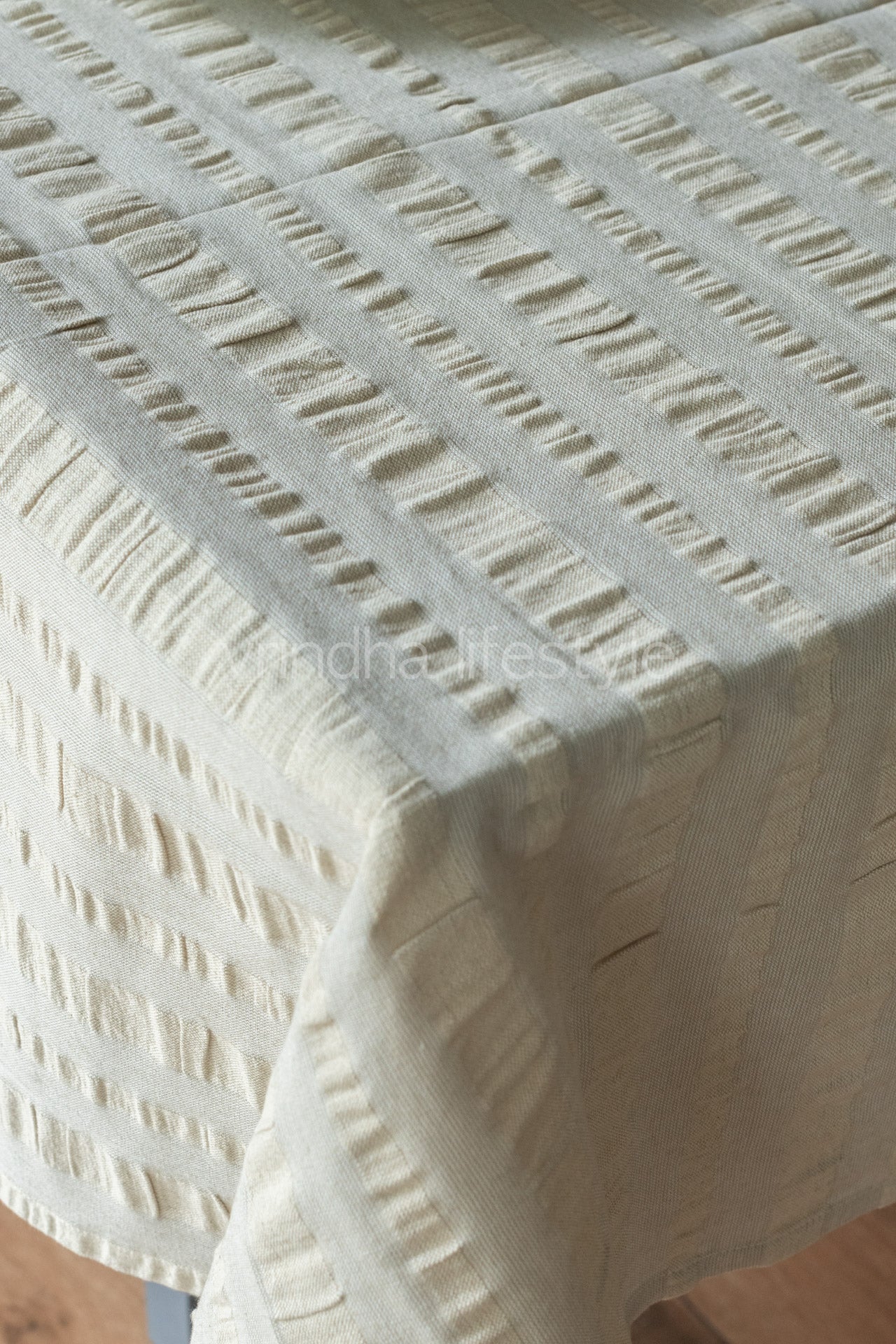 COTTON SEERSUCKER STRIPED table cloth -6/8 seater-Customisable