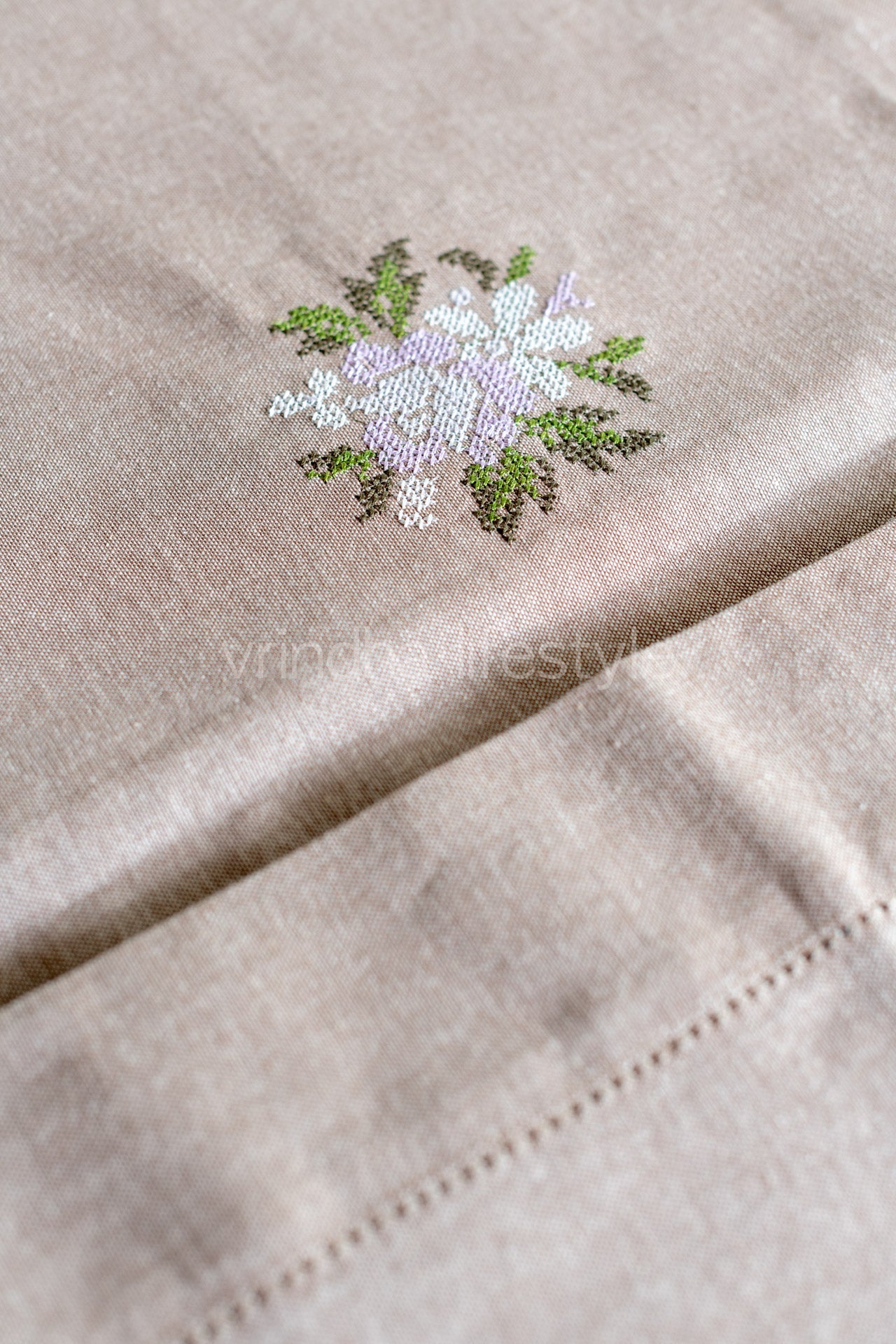 COTTON TABLE CLOTH with cross stitch embroidery  -Square 6/8 seater