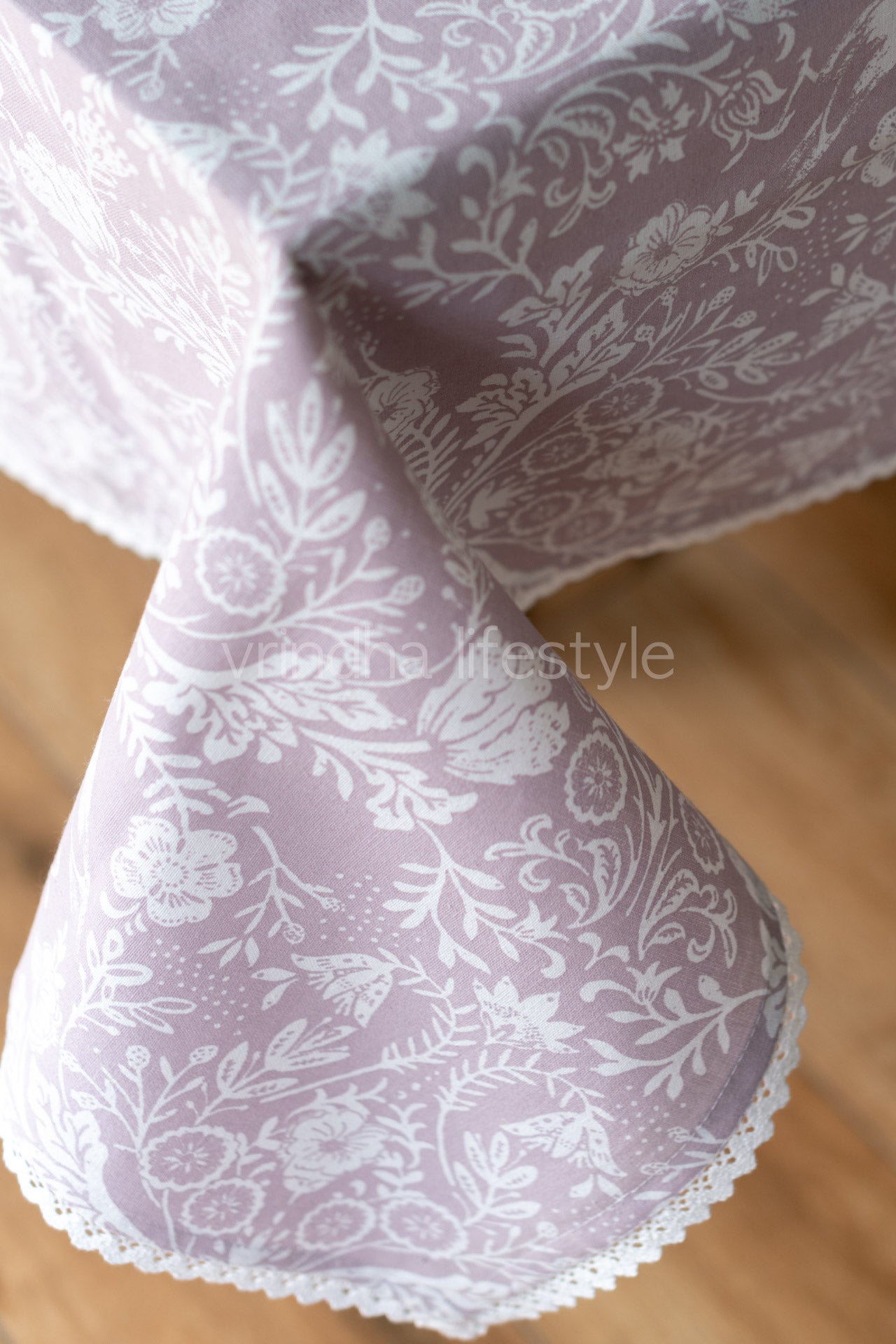 Cotton printed table cover with lace detailing-4 seater