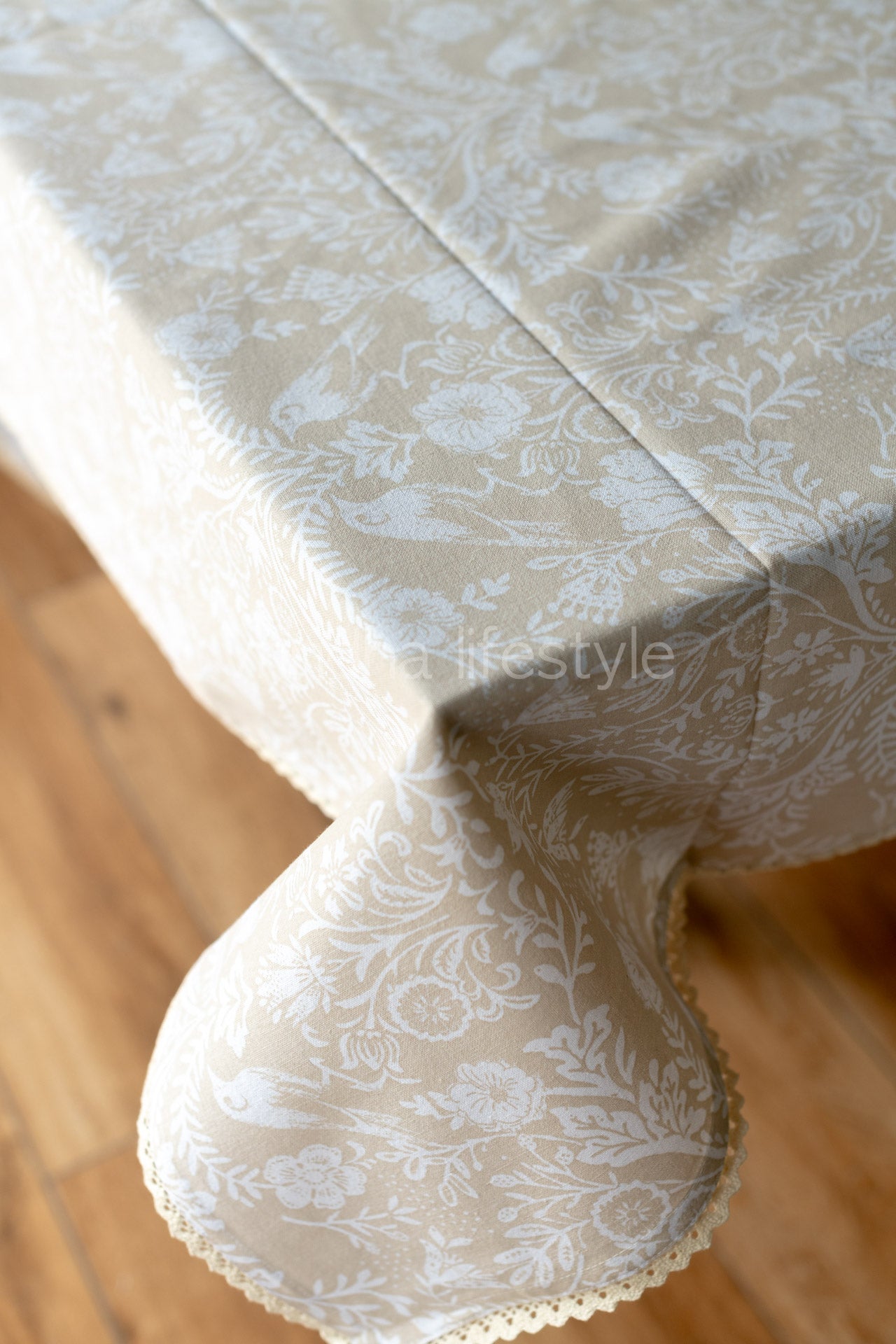 Cotton printed table cover with lace detailing-8 seater