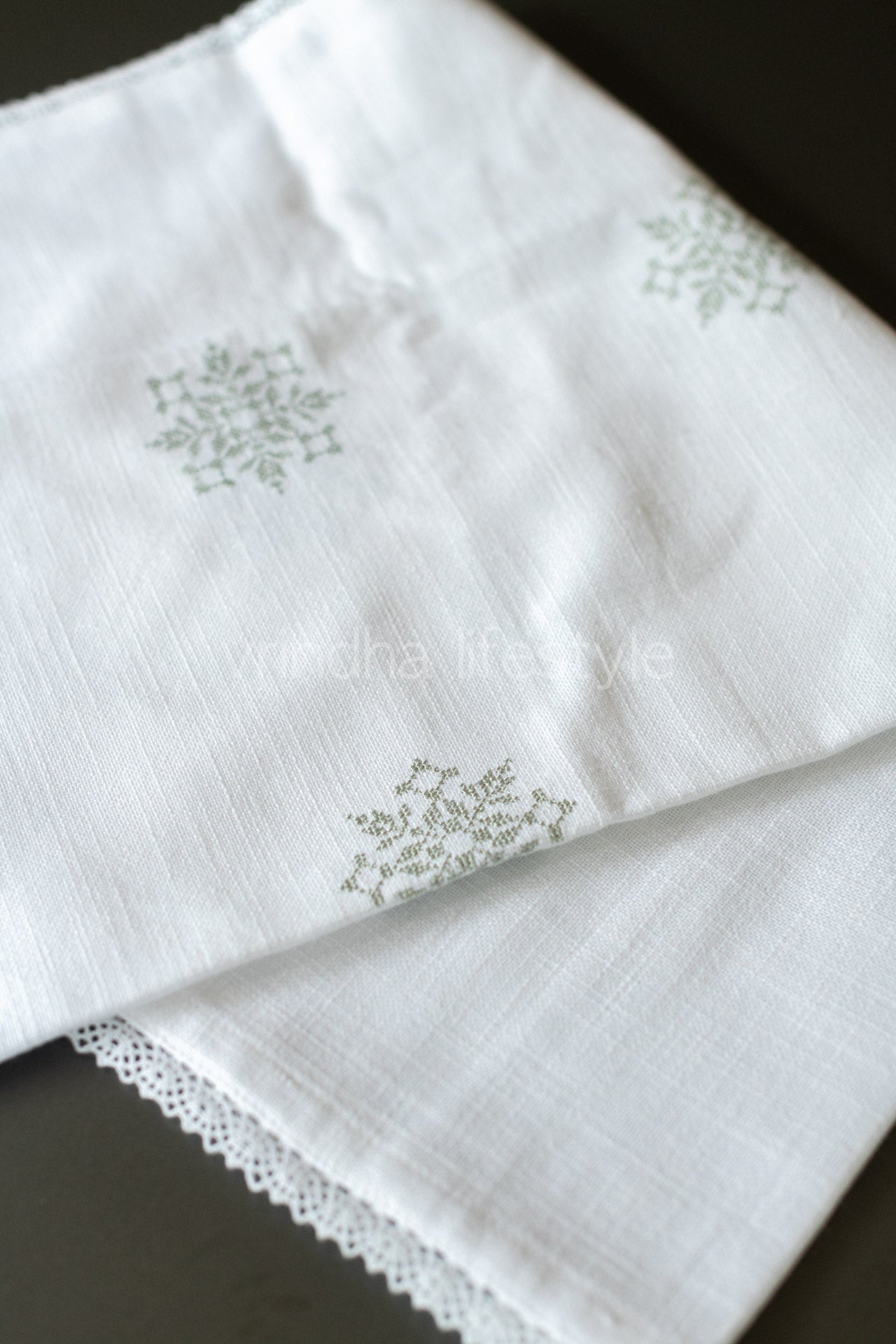 COFFEE TABLE CLOTH with embroidery -27x27 inches-customisable