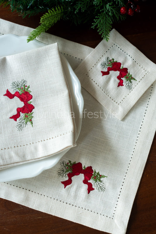 Cotton Embroidered place mat-Set of 2