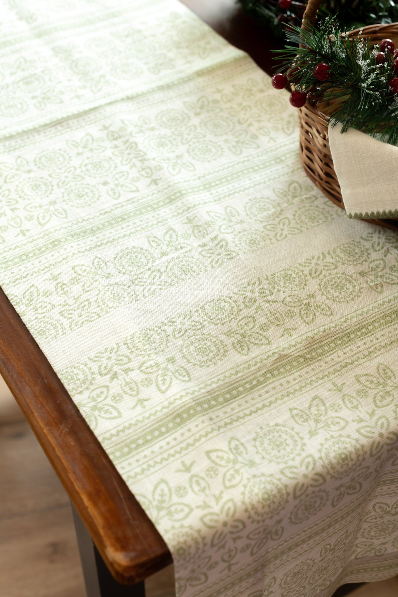 Printed  pure linen table runner  -4 seater