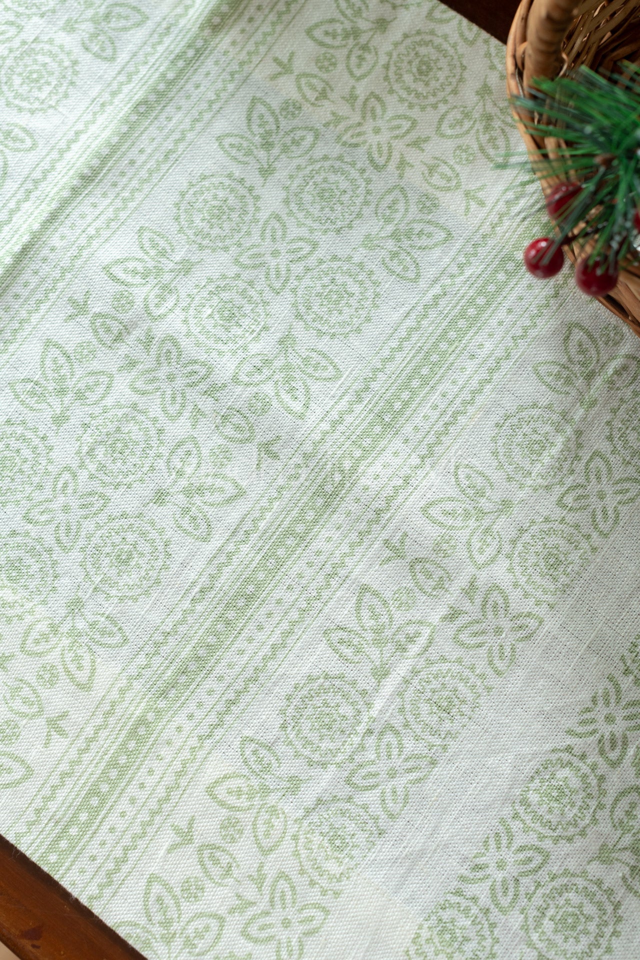 Printed  pure linen table runner  -4 seater