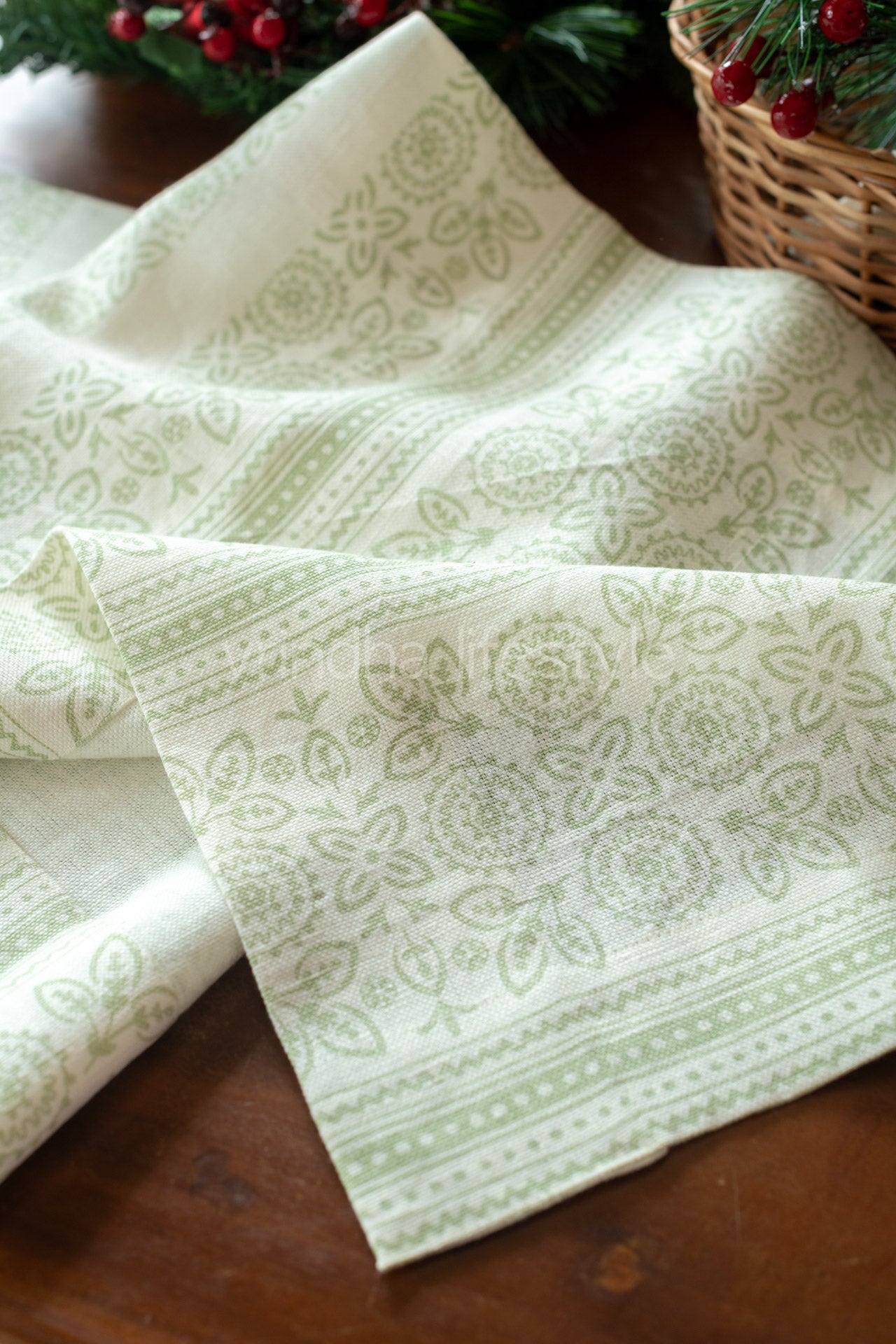 Printed  pure linen table runner  -4 seater