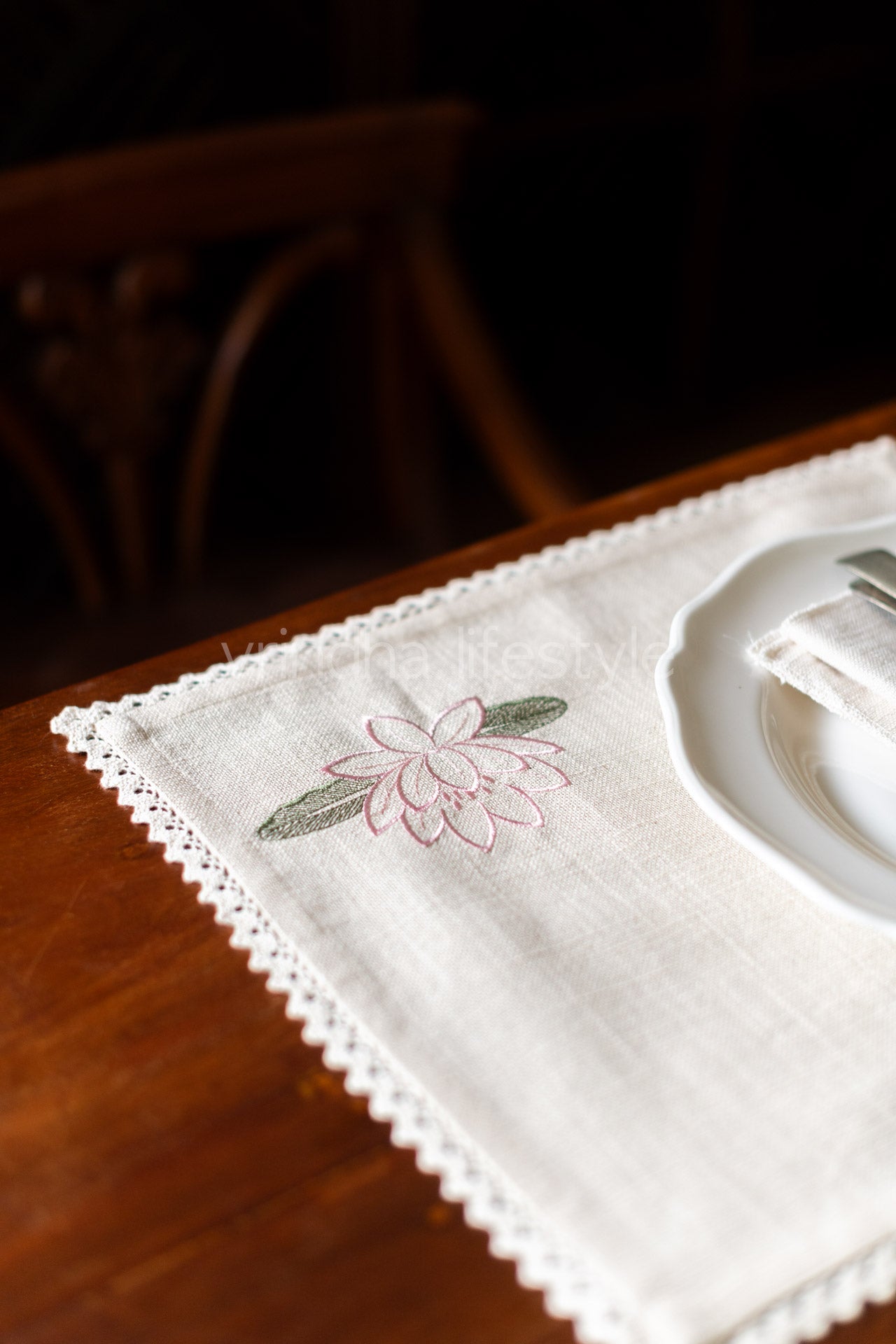 Cotton tray mat with embroidery and lace -customisable