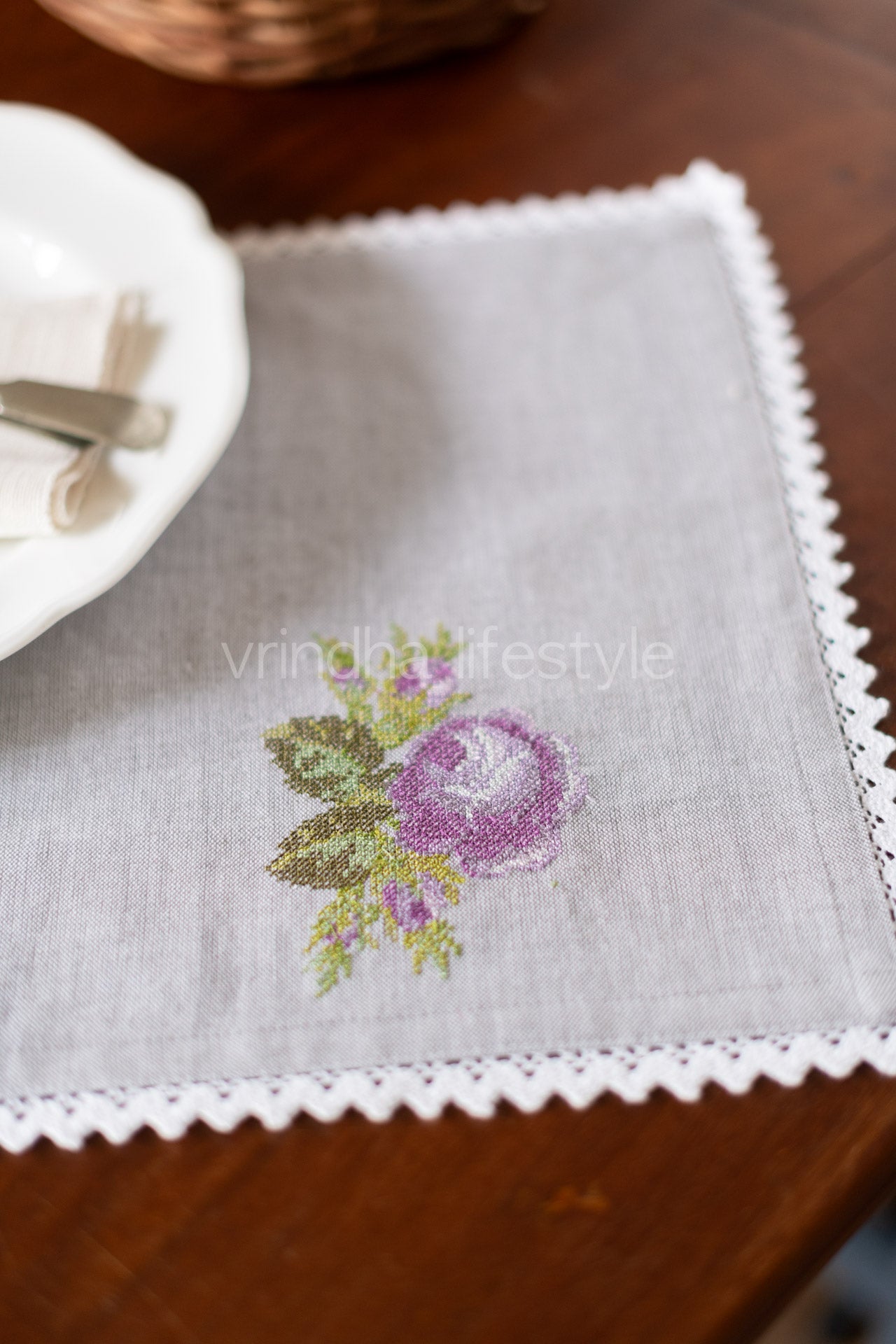 Cotton tray mat with embroidery and lace -customisable