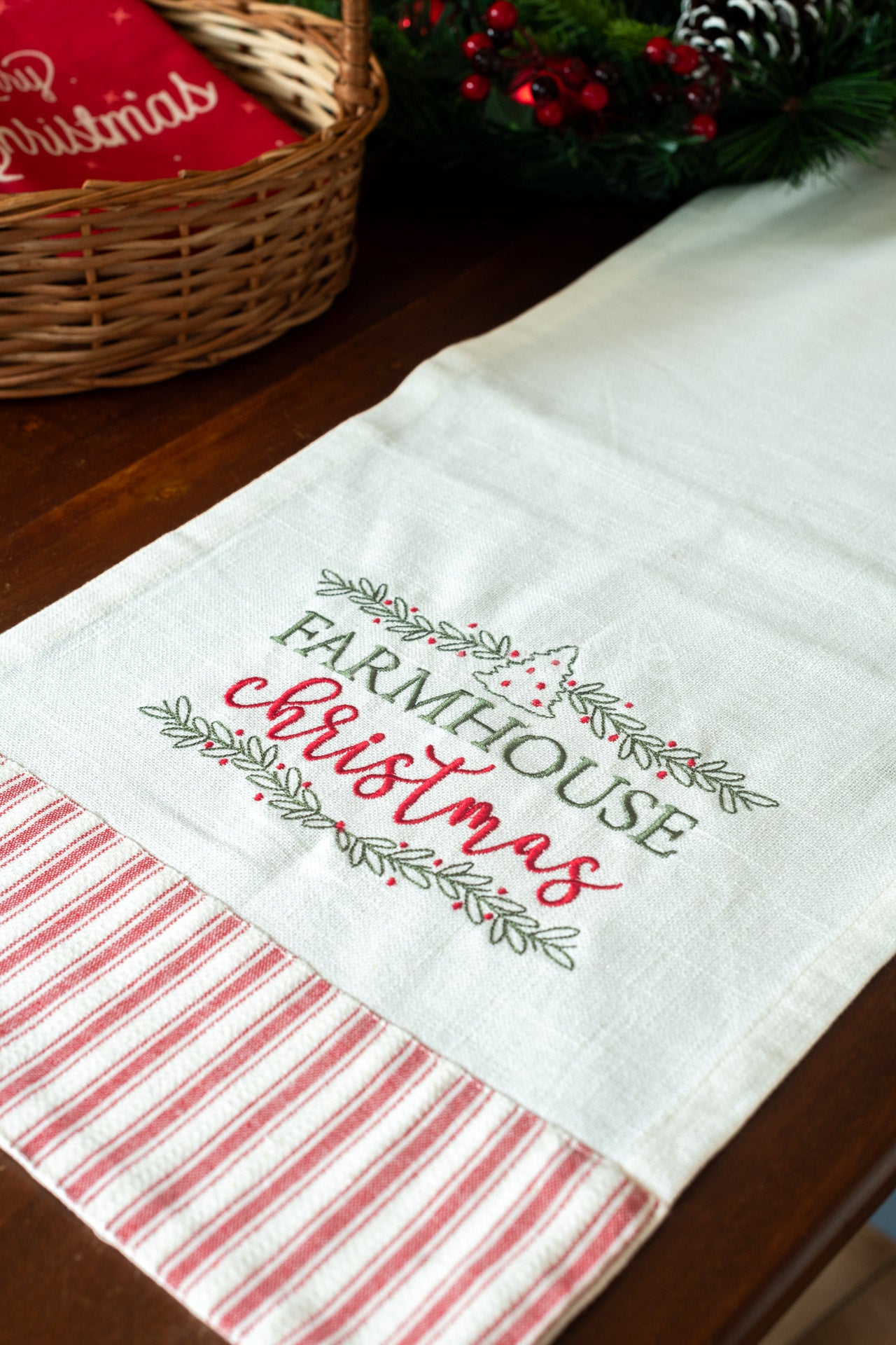 Cotton table runner with embroidery and lace detailing - 12.5x56 inches-customisable