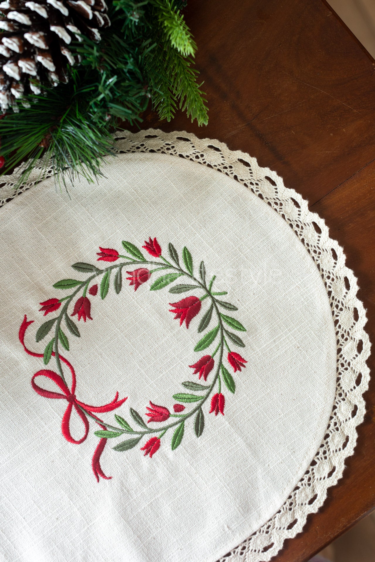 Cotton runner with embroidery and lace detailing - 12x60 inches