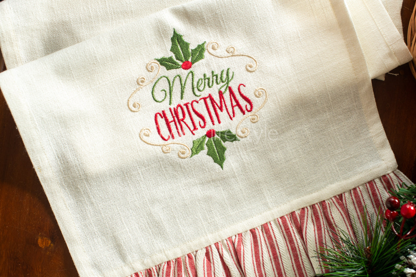 Cotton runner with embroidery and lace detailing - 12x60 inches-customisable