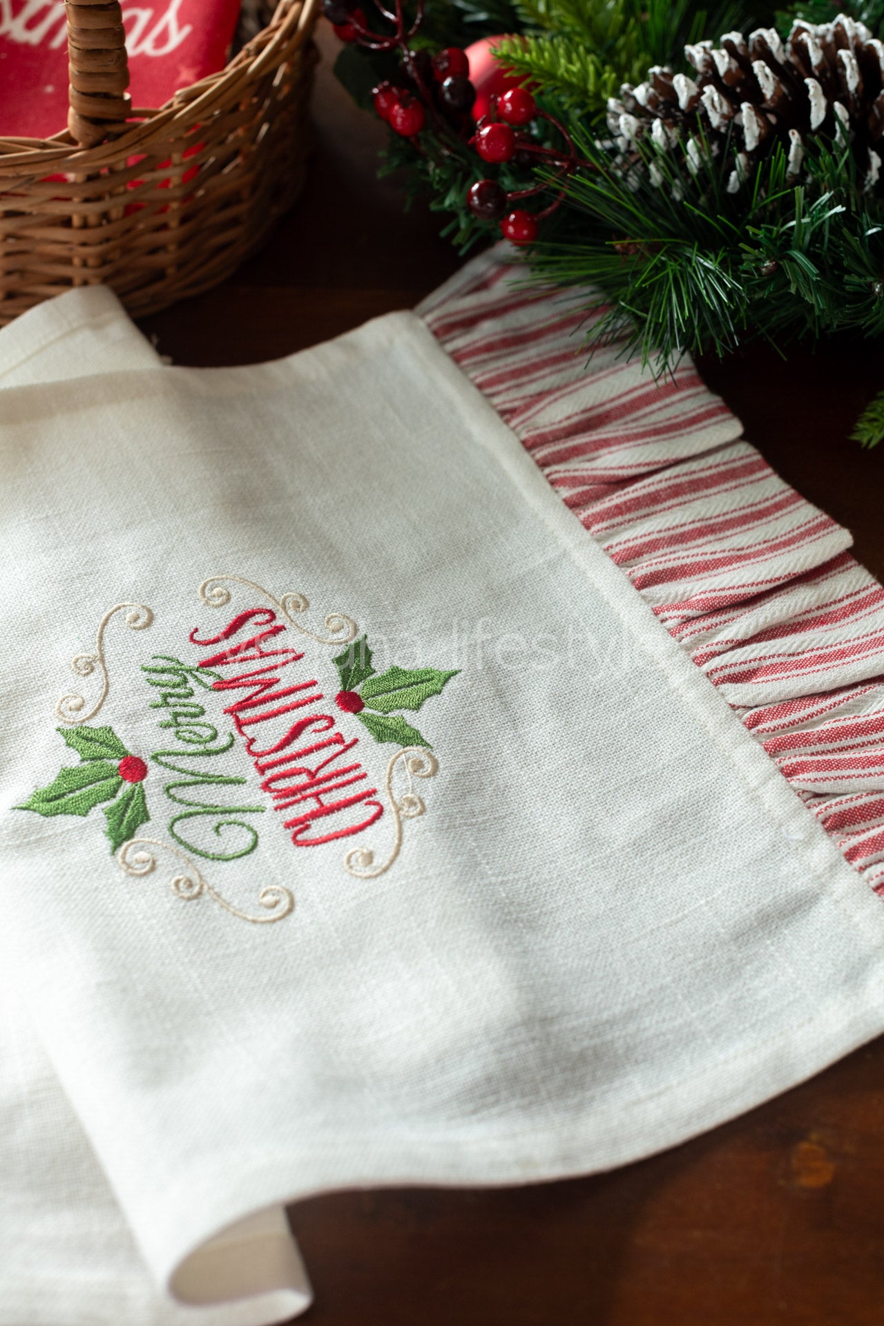 Cotton runner with embroidery and lace detailing - 12x60 inches-customisable