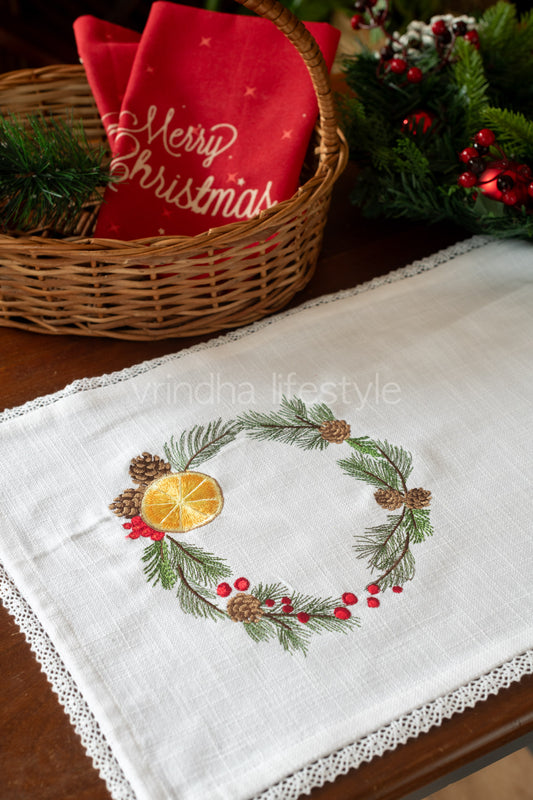 Cotton runner with embroidery and lace detaililng - 12.6x60 inches