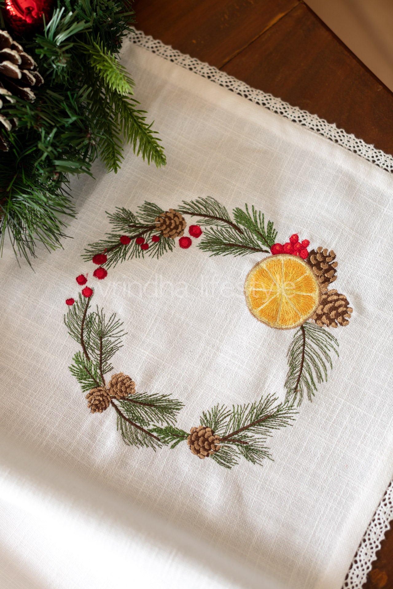 Cotton runner with embroidery and lace detaililng - 12.6x60 inches