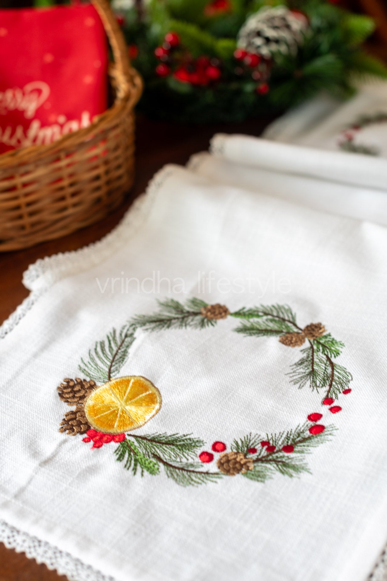 Cotton runner with embroidery and lace detaililng - 12.6x60 inches