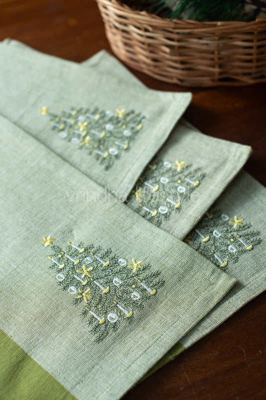 Cotton embroidered -Set of 4 placemats