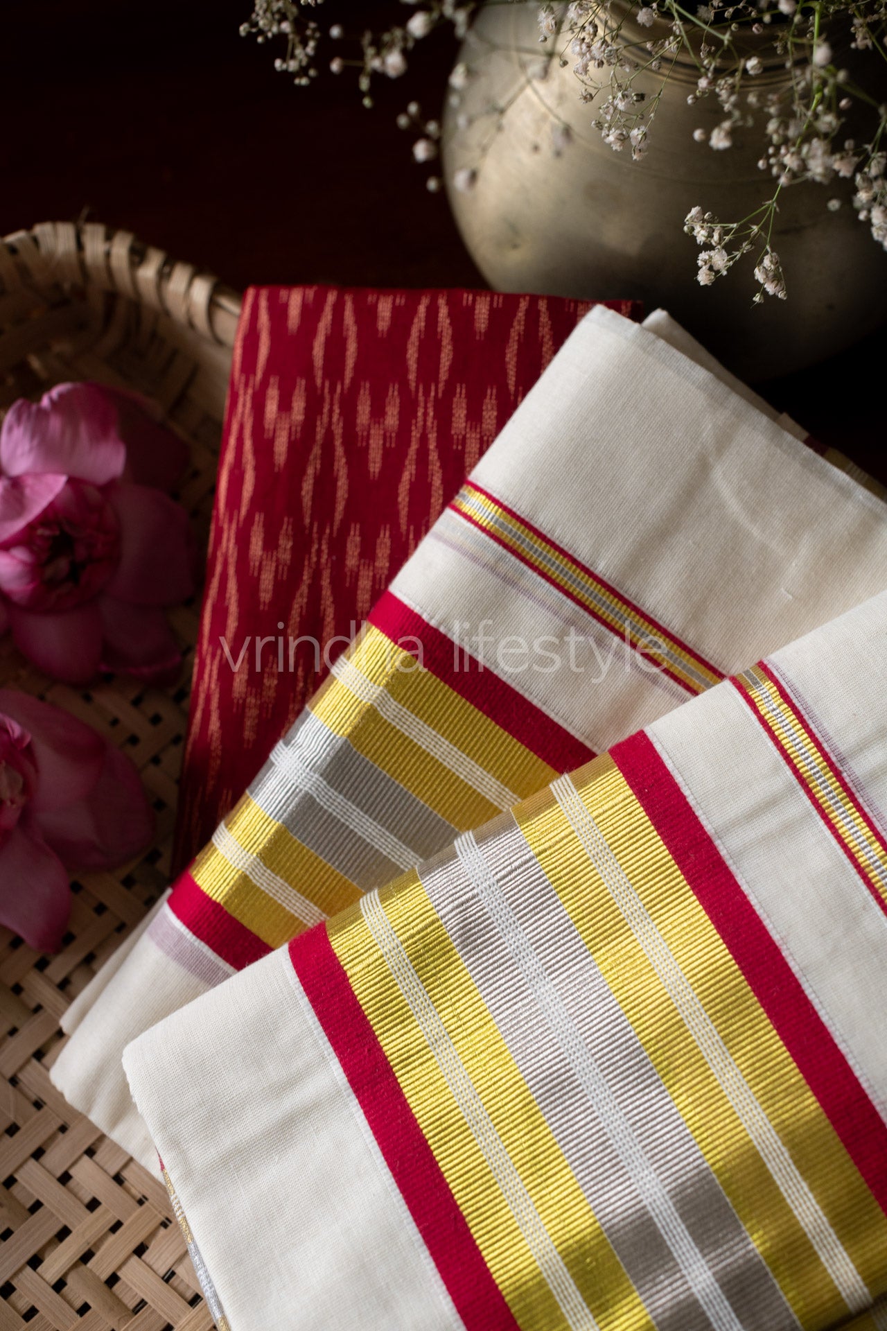 Kerala Kasavu Set Mundu-Deep red gold and silver