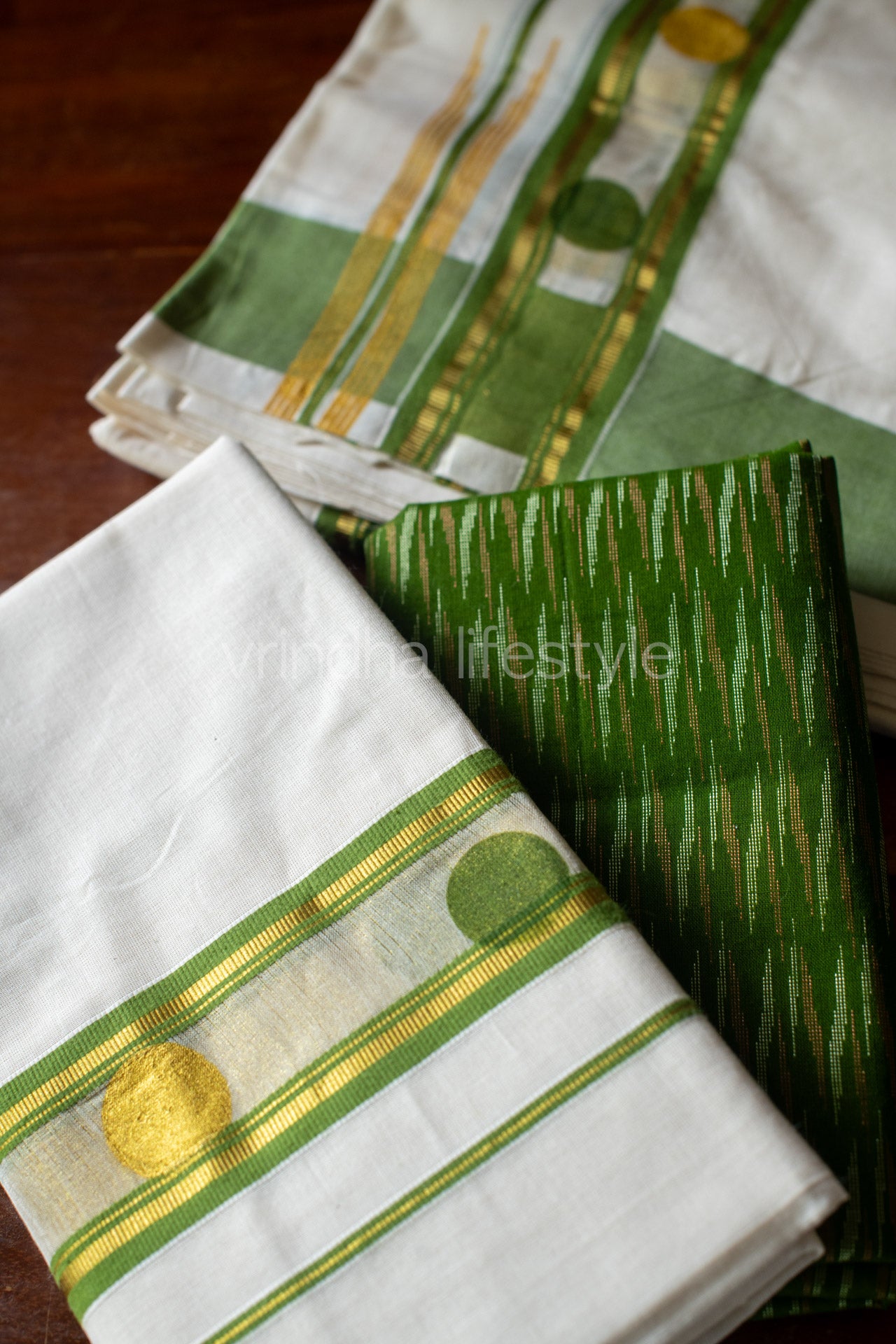 Kerala Kasavu Set Mundu-Sap green -screen printed