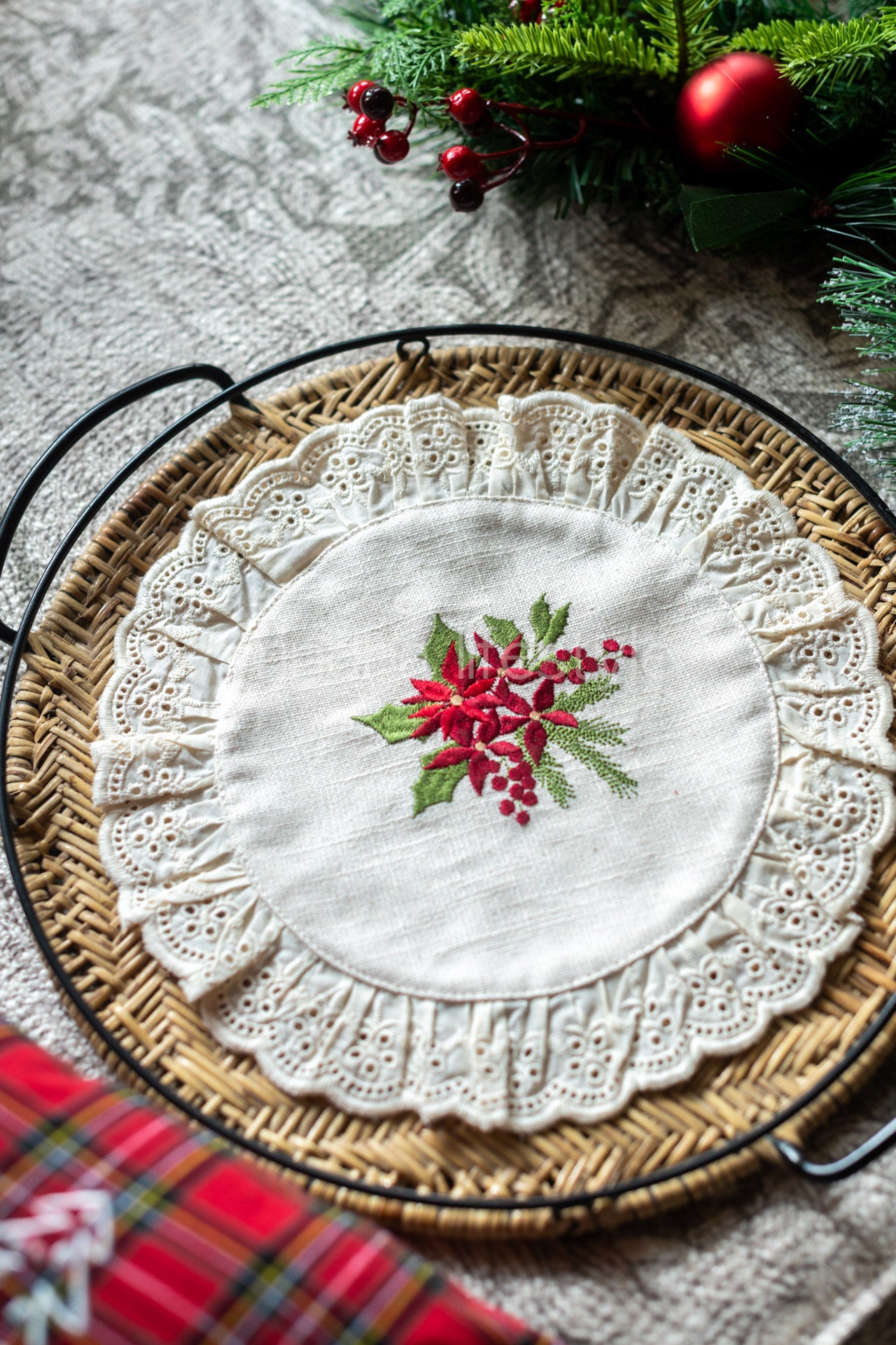 Round embroidered table mat with lace detailing ,10 inches-Single unit