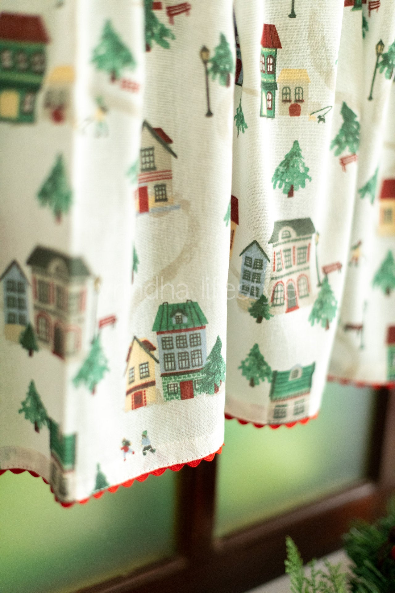 KITCHEN VALANCE-Cotton printed( with lace detailing(customisable )