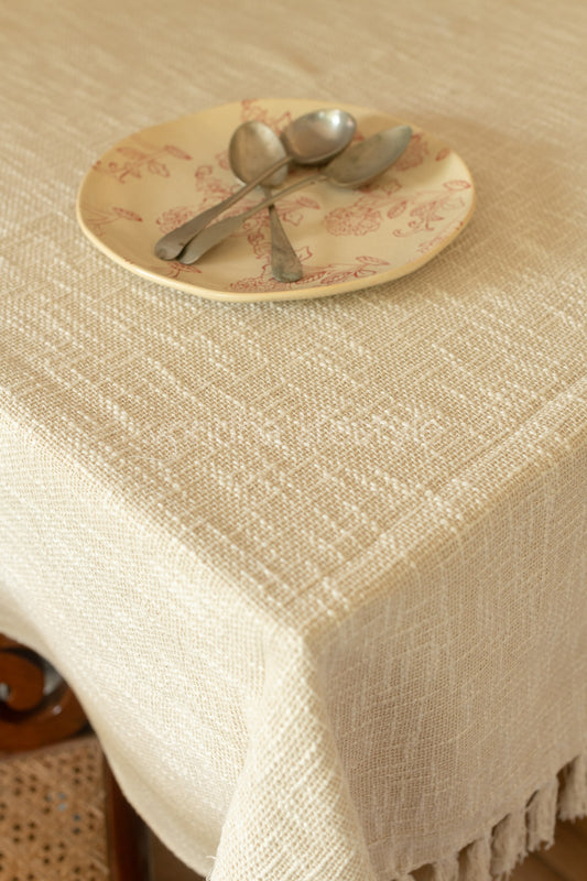 Jute cotton-TNT table cloth with tassels-8 seater