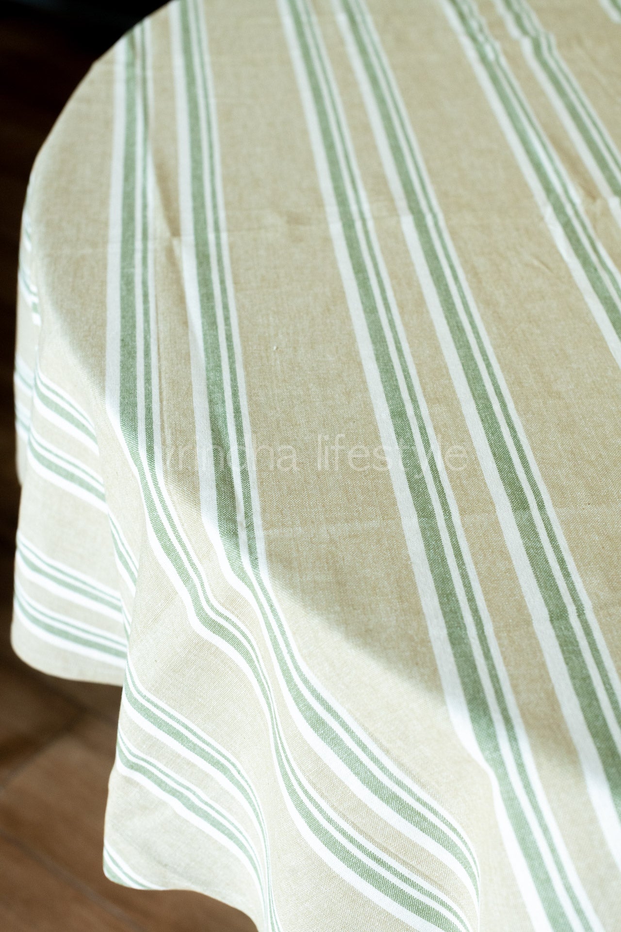 COTTON TABLE CLOTH-70 inch Round-4 to 6 seater