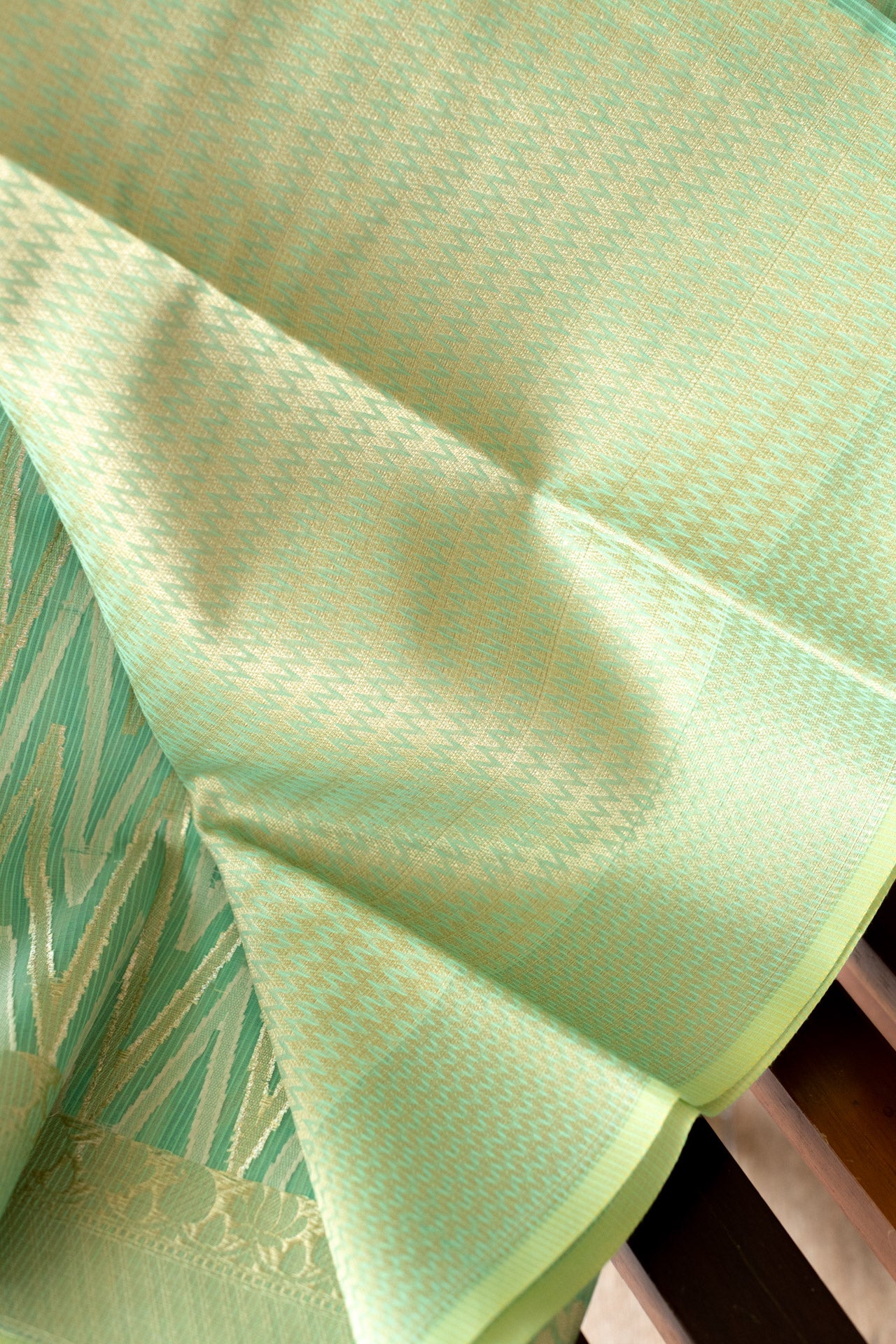 Chanderi Chanderi Resham gold zari SareeResham gold zari Saree