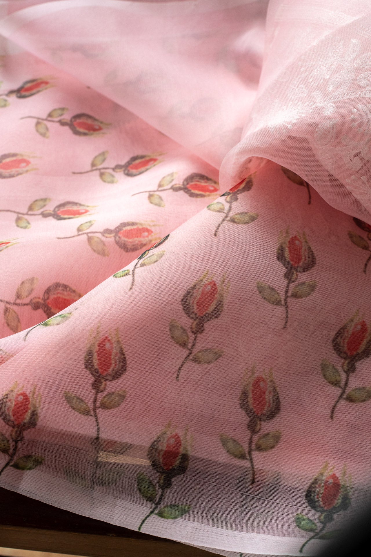 Embroidered semi organza saree-Pink