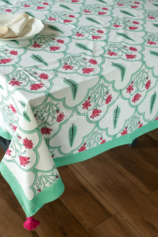 Hand block printed table cloth 6 /8seater with (detachable) tassels