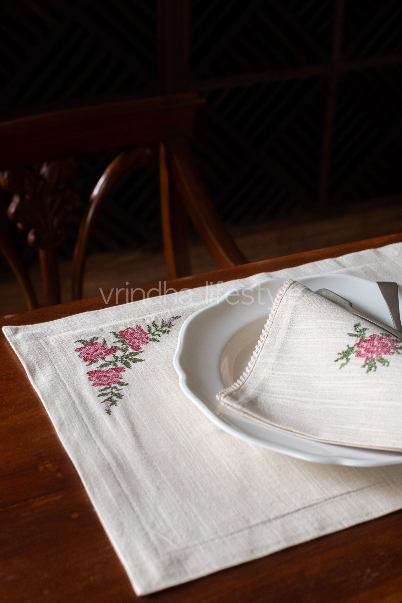 Embroidered place mat-cross stitch Embroidery -Single Unit