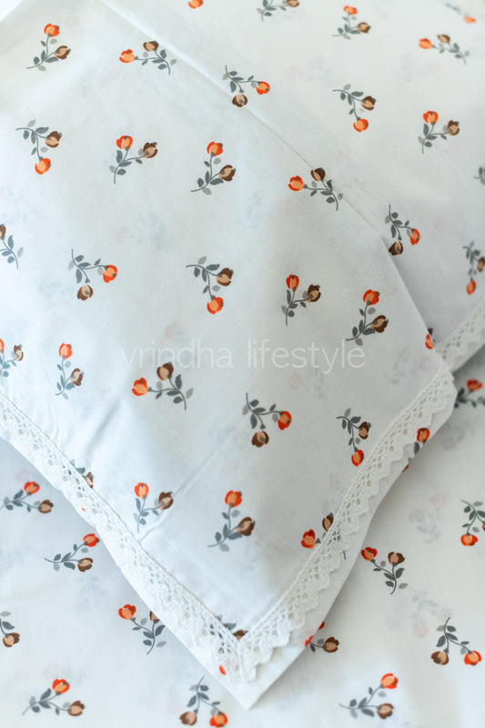 Floral print cotton Bedsheet and pillow covers with lace detailing-Queen size