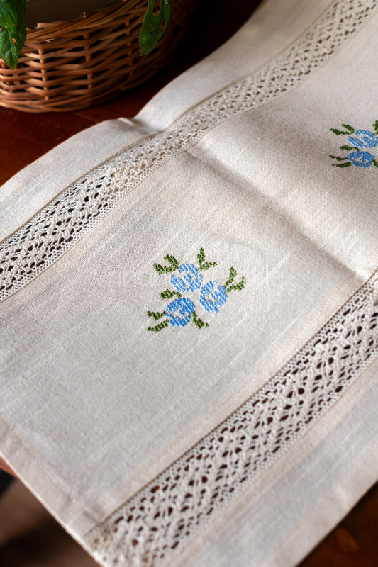 Cotton table runner with cross stitch embroidery and lace detailing -6 seater -14x94 inches